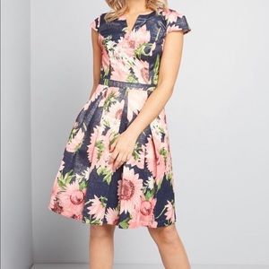 Brand New Beautiful Modcloth knee length dress...